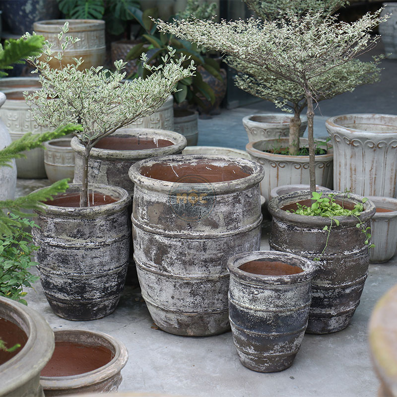 4055 Men Mỹ Thuật Chậu Viền G Sọc Ngang 38x38x48